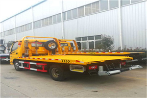 榆次附近拖车救援搭电